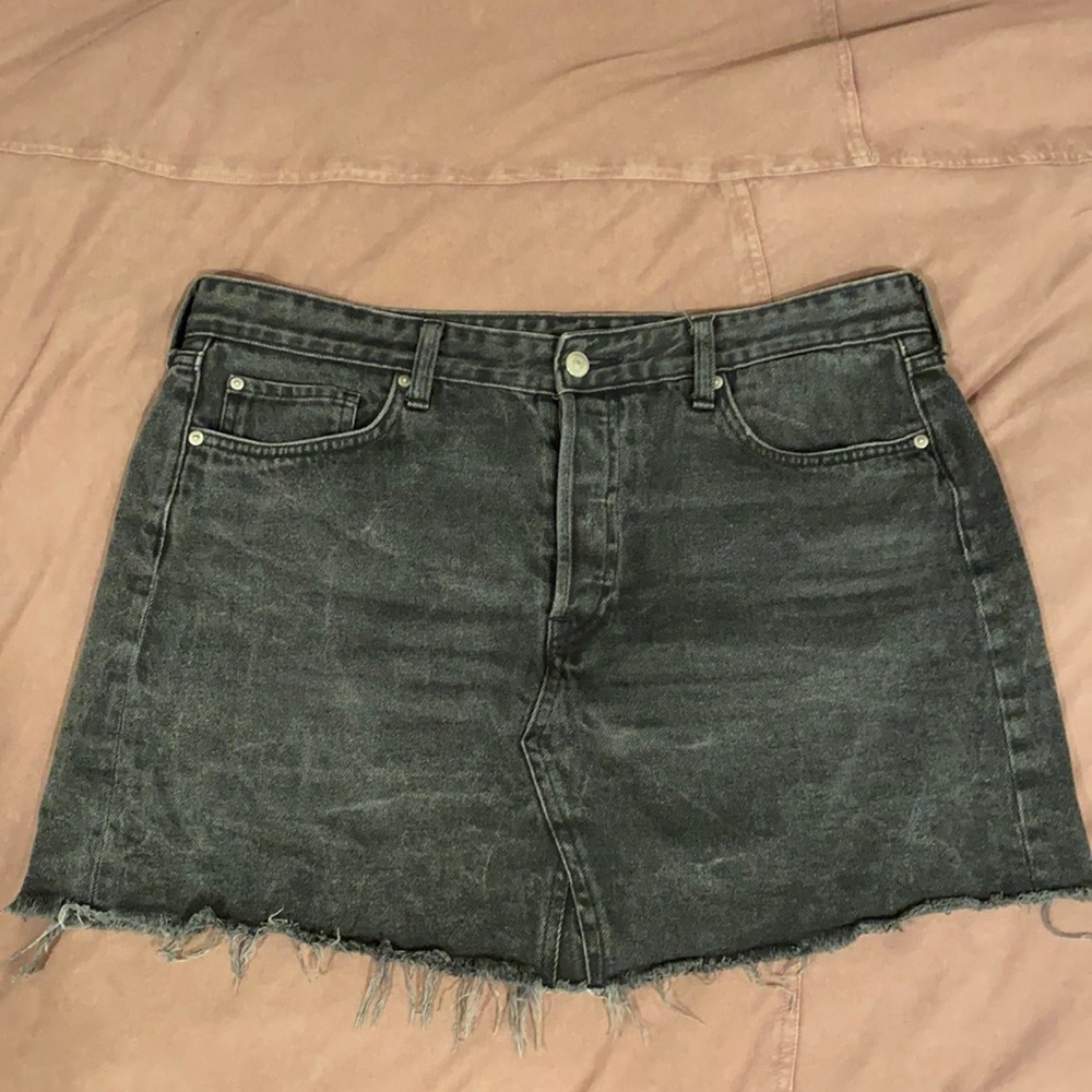 HM denim skirt